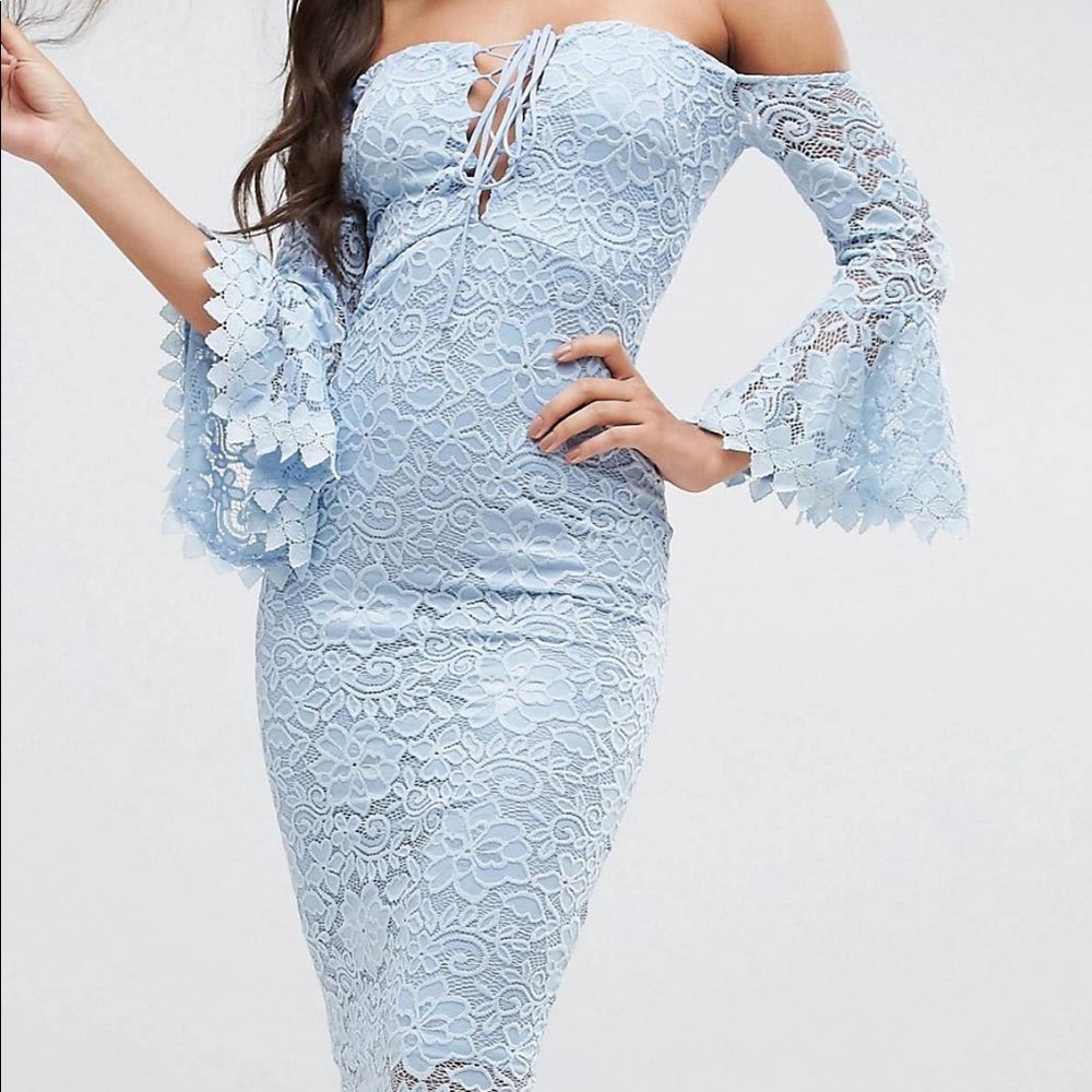 Lace tied Fluted sleeve midi dress never worn